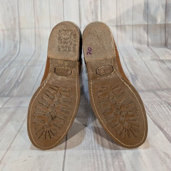 Vintage Tan Leather Safety Toe Pull-On Cowboy Boots with Vibram Soles main image 6